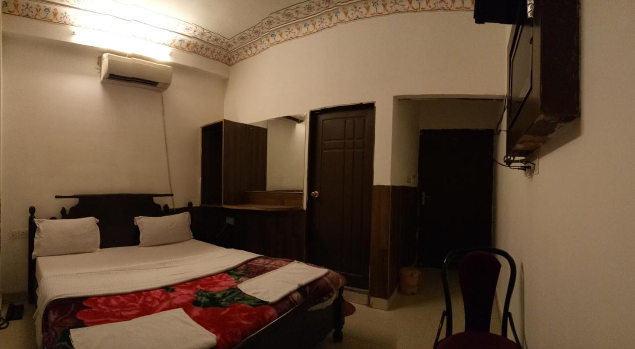 Hotel Miraya Jaipur Ngoại thất bức ảnh